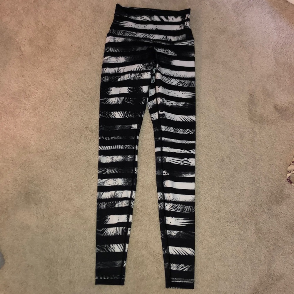 Lululemon Black & White Stripe Leggings